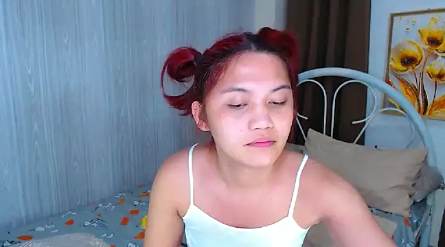 Snapshot of xXCathyJennerXx chatting on 12/18/24, 09:14 xXCathyJennerXx online show from 12/18/24, 09:14