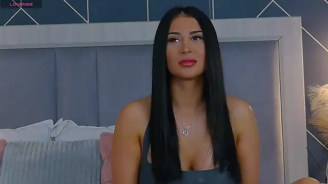 EmyLaveau online show from 03/20/25, 06:19