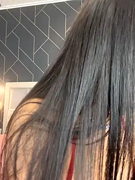 EmyLaveau online show from 10/07/25, 09:06