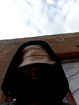 Snapshot of ThirdSifiso chatting on 09/13/25, 03:12 ThirdSifiso online show from 09/13/25, 03:12