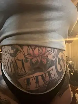 Snapshot of evacheers chatting on 02/20/26, 12:40 evacheers online show from 02/20/26, 12:40