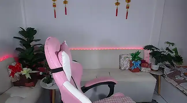 plysaithailand online show from 02/13/25, 06:30