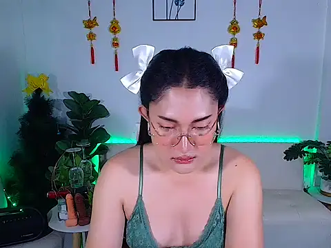Snapshot of plysaithailand chatting on 02/25/26, 06:12 plysaithailand online show from 02/25/26, 06:12