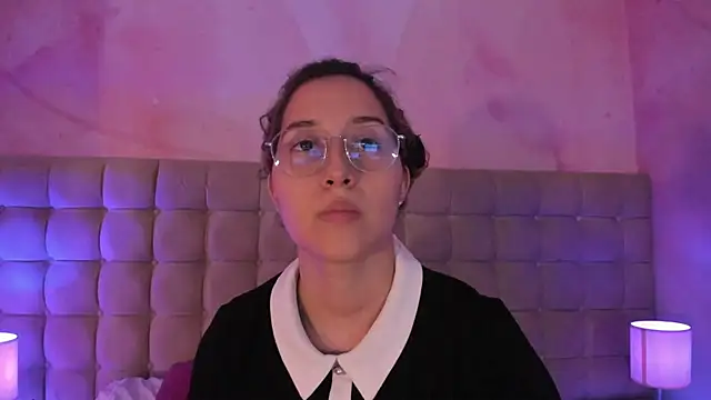 Snapshot of Abby_Sweet1_ chatting on 10/04/25, 07:34 Abby Sweet1  online show from 10/04/25, 07:34