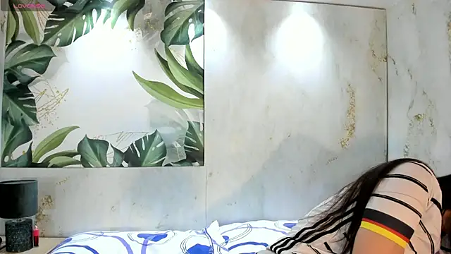 Snapshot of Abby_Sweet1_ chatting on 06/21/26, 03:42 Abby Sweet1 online show from 06/21/26, 03:42