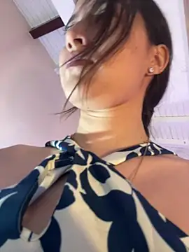 Snapshot of Abby_Sweet1_ chatting on 07/10/26, 12:19 Abby Sweet1 online show from 07/10/26, 12:19
