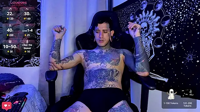 Snapshot of josh__ackerman chatting on 02/01/25, 04:24 josh ackerman online show from 02/01/25, 04:24