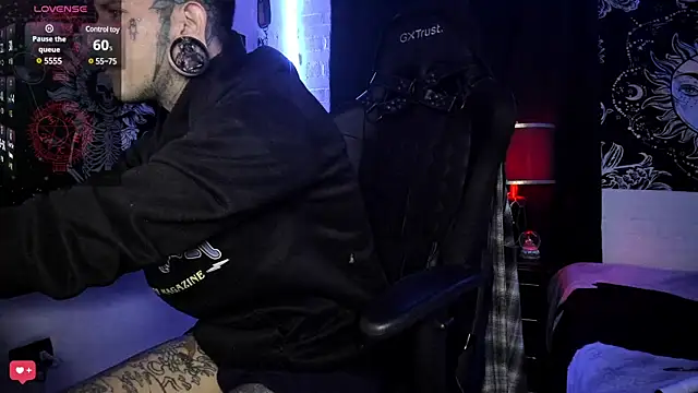 Snapshot of josh__ackerman chatting on 02/27/25, 03:58 josh ackerman online show from 02/27/25, 03:58