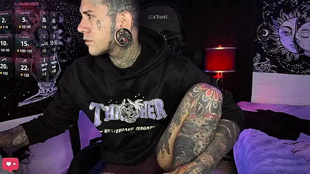 Snapshot of josh__ackerman chatting on 03/22/25, 09:56 josh ackerman online show from 03/22/25, 09:56