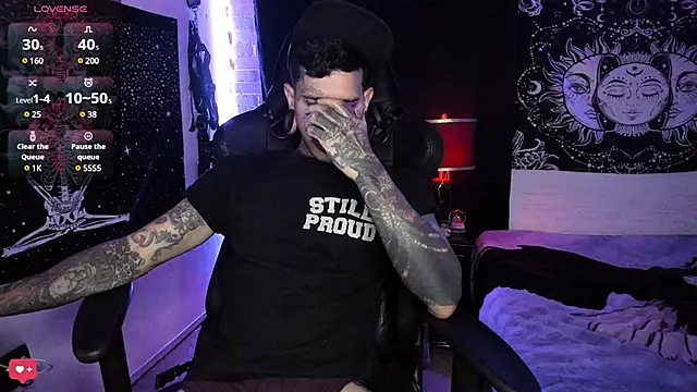 Snapshot of josh__ackerman chatting on 03/23/25, 12:36 josh ackerman online show from 03/23/25, 12:36