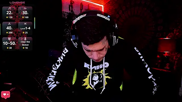 Snapshot of josh__ackerman chatting on 09/12/25, 08:25 josh ackerman online show from 09/12/25, 08:25