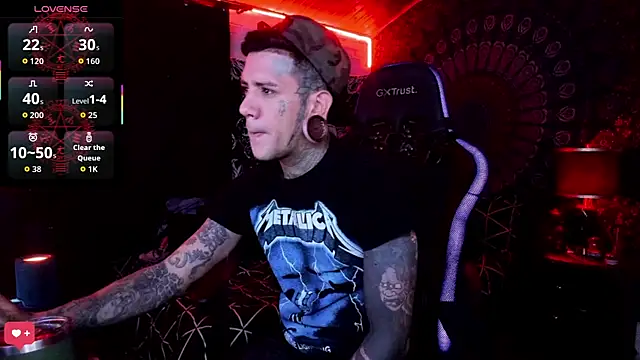 Snapshot of josh__ackerman chatting on 09/19/25, 03:13 josh ackerman online show from 09/19/25, 03:13