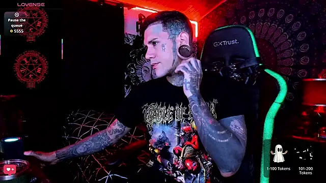 Snapshot of josh__ackerman chatting on 09/28/25, 10:59 josh ackerman online show from 09/28/25, 10:59