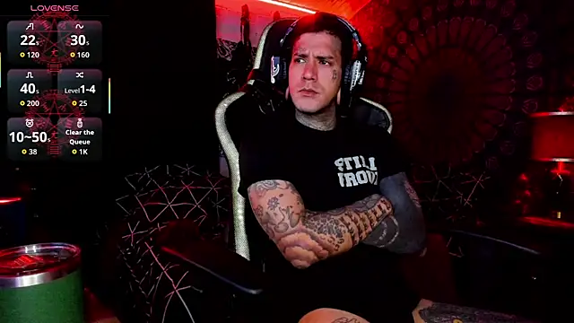 Snapshot of josh__ackerman chatting on 10/09/25, 11:14 josh ackerman online show from 10/09/25, 11:14