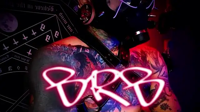 Snapshot of josh__ackerman chatting on 12/04/25, 11:35 josh ackerman online show from 12/04/25, 11:35