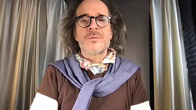 GioApri online show from 01/18/26, 01:04