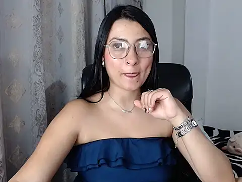 SavannaEvans001 online show from 03/13/26, 04:08