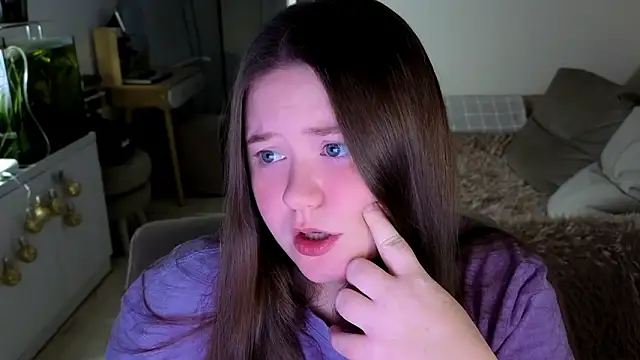 Snapshot of remirann_ chatting on 02/20/26, 03:56 remirann online show from 02/20/26, 03:56