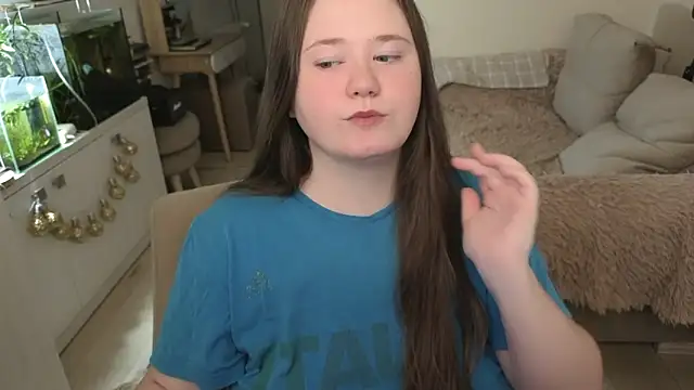 Snapshot of remirann_ chatting on 03/16/26, 10:41 remirann online show from 03/16/26, 10:41