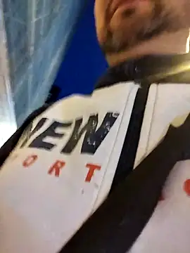 juandi21cm online show from 02/17/25, 02:59