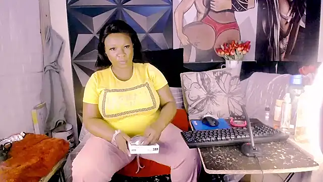 Ebonyfancyface online show from 06/25/26, 04:22