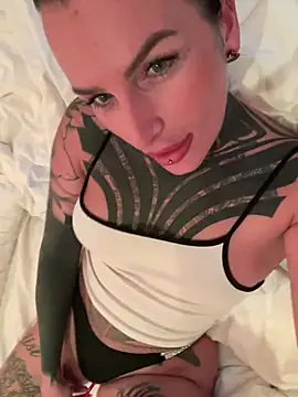 InkedBiitch online show from 05/02/26, 06:13