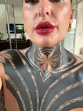 InkedBiitch online show from 05/05/26, 02:03