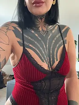 InkedBiitch online show from 05/13/26, 04:43