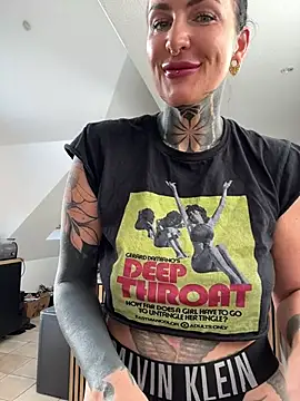 InkedBiitch online show from 05/24/26, 05:34