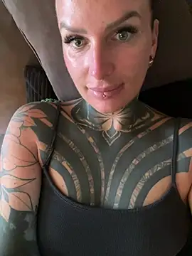 InkedBiitch online show from 07/12/26, 07:05