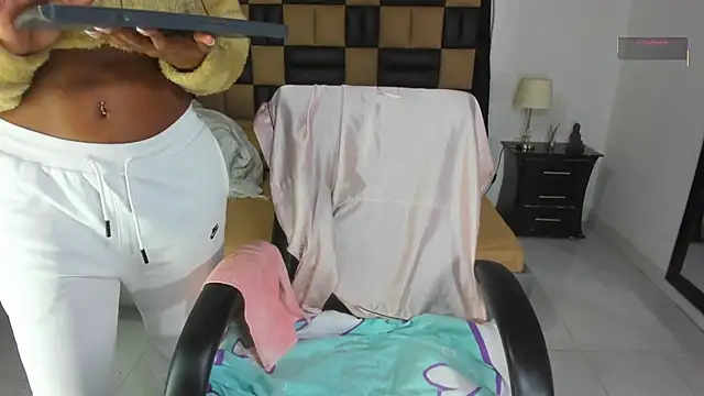 BarbieKano online show from 09/30/25, 11:43