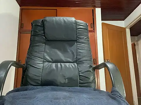 thadeo horny online show from 04/26/26, 10:29