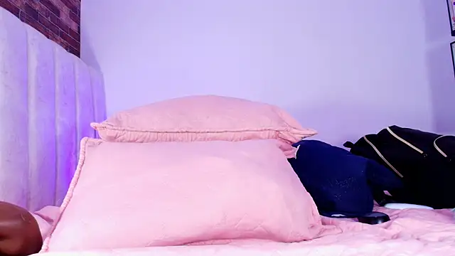  ebony-queen  online show from 06/11/26, 03:04