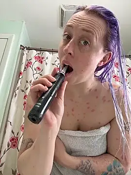 ursluttygf online show from 03/17/26, 03:04