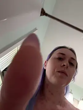 ursluttygf online show from 04/26/26, 04:37