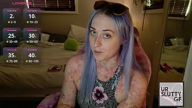 ursluttygf online show from 05/14/26, 04:03