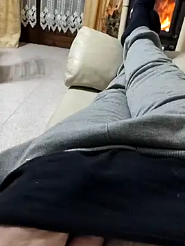 manuel9428 online show from 02/04/25, 09:41