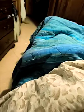 manuel9428 online show from 11/16/25, 08:20