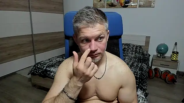 RobbyShawz online show from 05/05/26, 04:09
