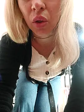 cositarica2555 online show from 04/11/26, 11:14