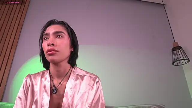 mia-reeves online show from 05/07/26, 06:46