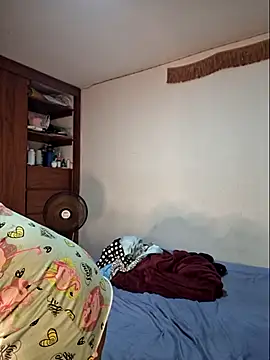 Snapshot of Natashariley1 chatting on 02/16/25, 04:42 Natashariley1 online show from 02/16/25, 04:42