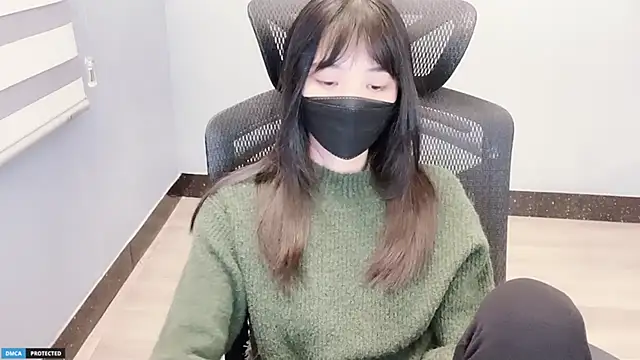 Ayase momo online show from 12/29/24, 08:26