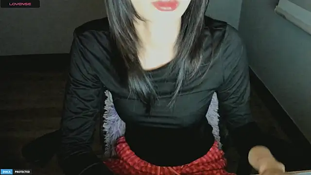 Snapshot of Ayase_momo chatting on 03/21/25, 07:35 Ayase momo online show from 03/21/25, 07:35