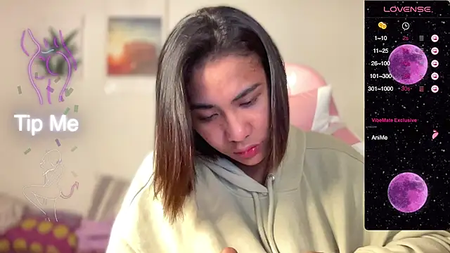 Alaia Pope online show from 02/25/25, 05:25