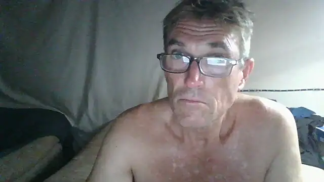 Snapshot of xykenrah@xh chatting on 02/28/26, 02:56 xykenrahxh online show from 02/28/26, 02:56