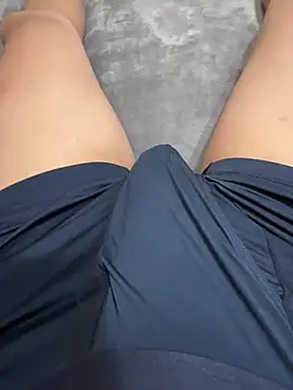 Snapshot of hanne71 chatting on 01/28/25, 05:54 hanne71 online show from 01/28/25, 05:54