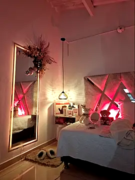 MariaPau 83 online show from 12/19/25, 06:59