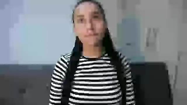 Snapshot of LisaRiveraxxx chatting on 09/11/25, 12:44 LisaRiveraxxx online show from 09/11/25, 12:44