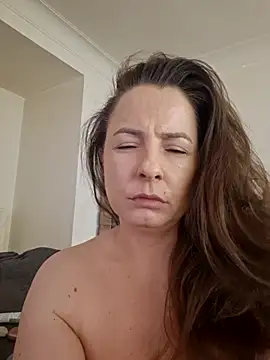 cristalines online show from 10/01/25, 08:09